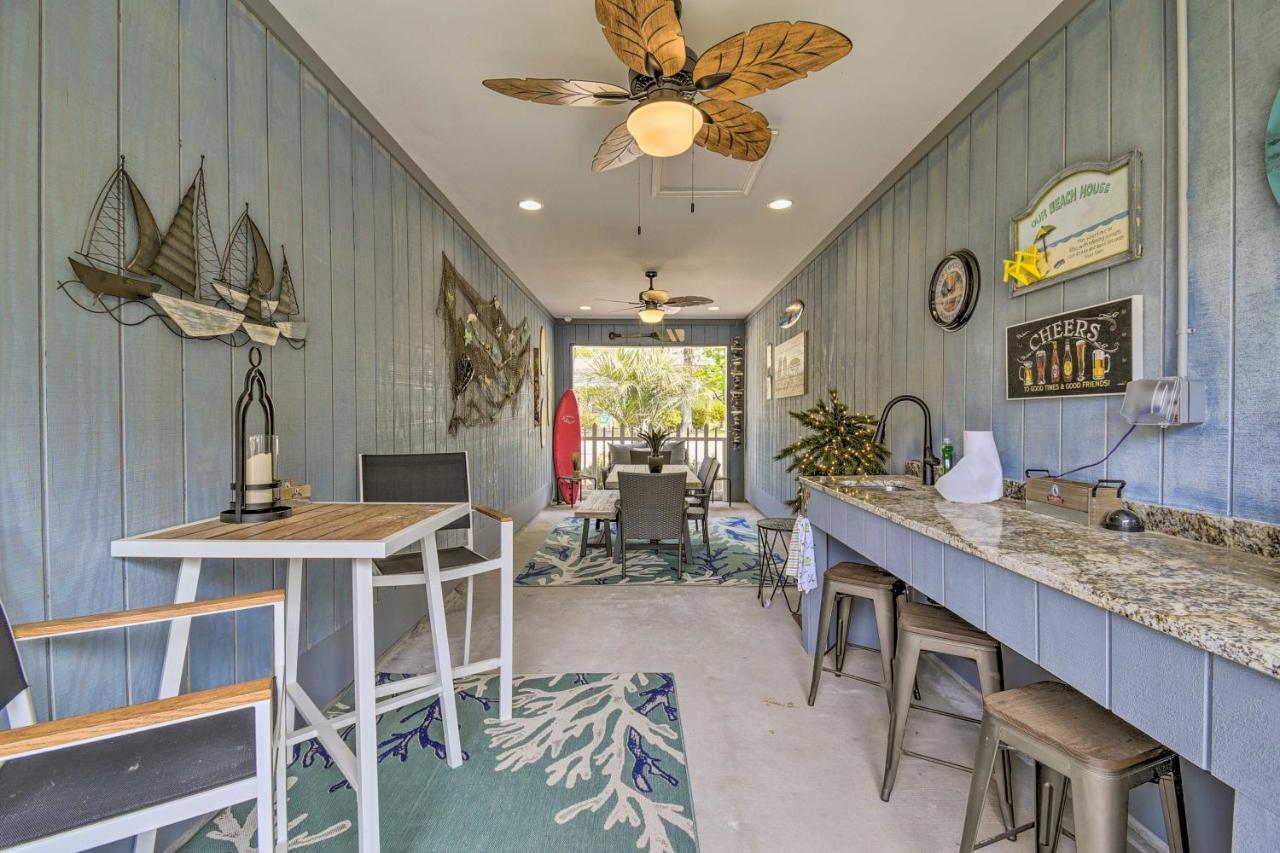 Ocean Isle Beach Home With Shared Lanai And Grill Exterior photo